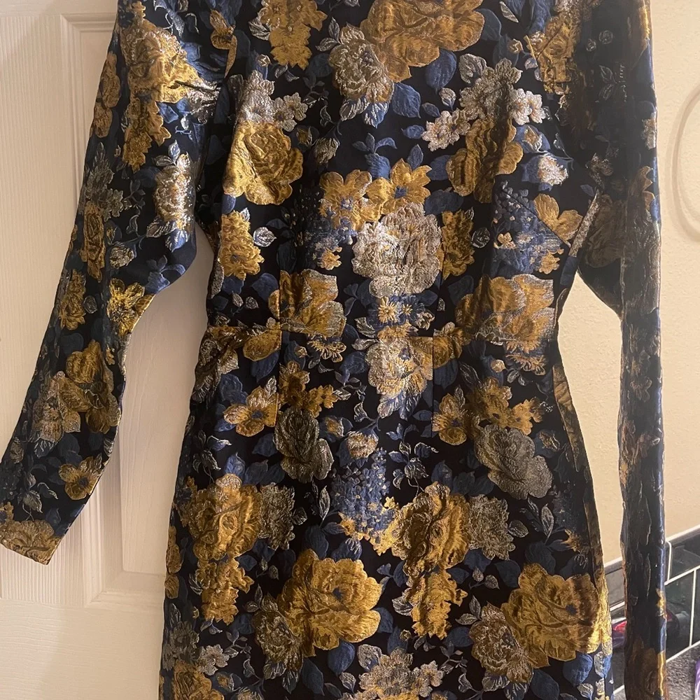 MISSGUIDED DRESS!!✨ - Picture 6 of 9